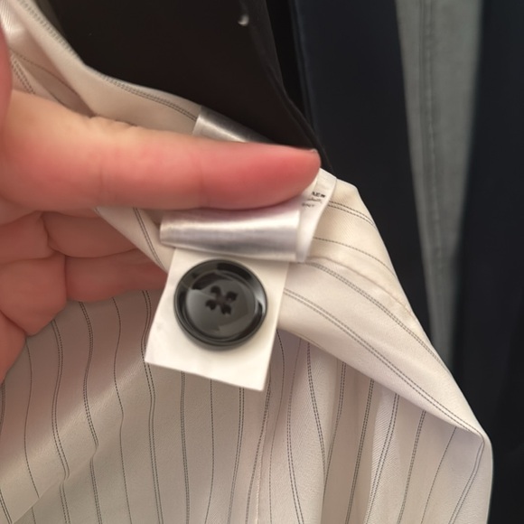 Banana Republic Women’s Wool Blazer - Black - Picture 6 of 6